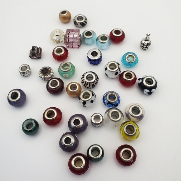 Glass Bead Charms Lot Pandora Style Charms Bundle Boho Floral Silvertone *READ* - Picture 3 of 5